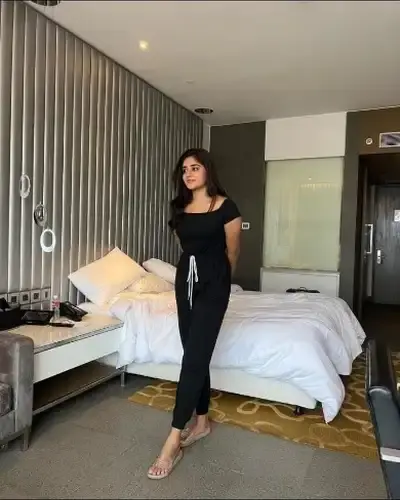 Call Girls Service in Morshi